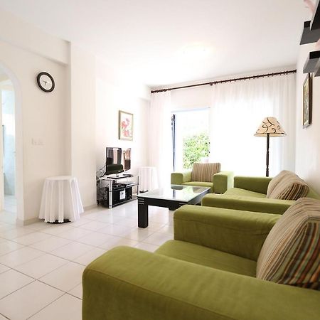 Victor Apartment Paphos Buitenkant foto