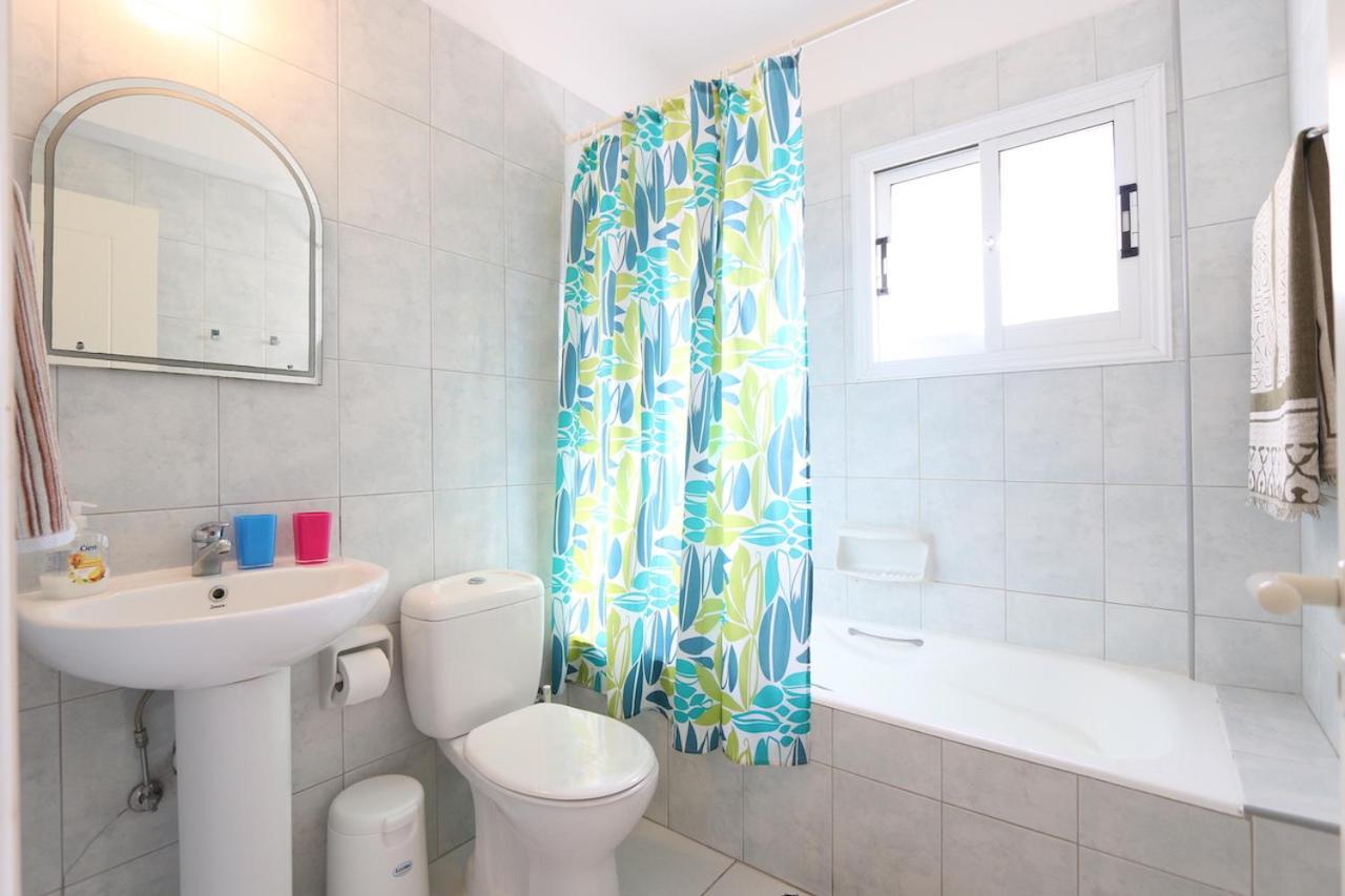 Victor Apartment Paphos Buitenkant foto